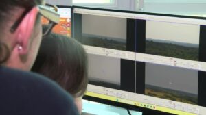 Grâce à 12 caméras du système ADELIE, les pompiers de Charente-Maritime peuvent détecter en temp réel le moindre départ de feu.