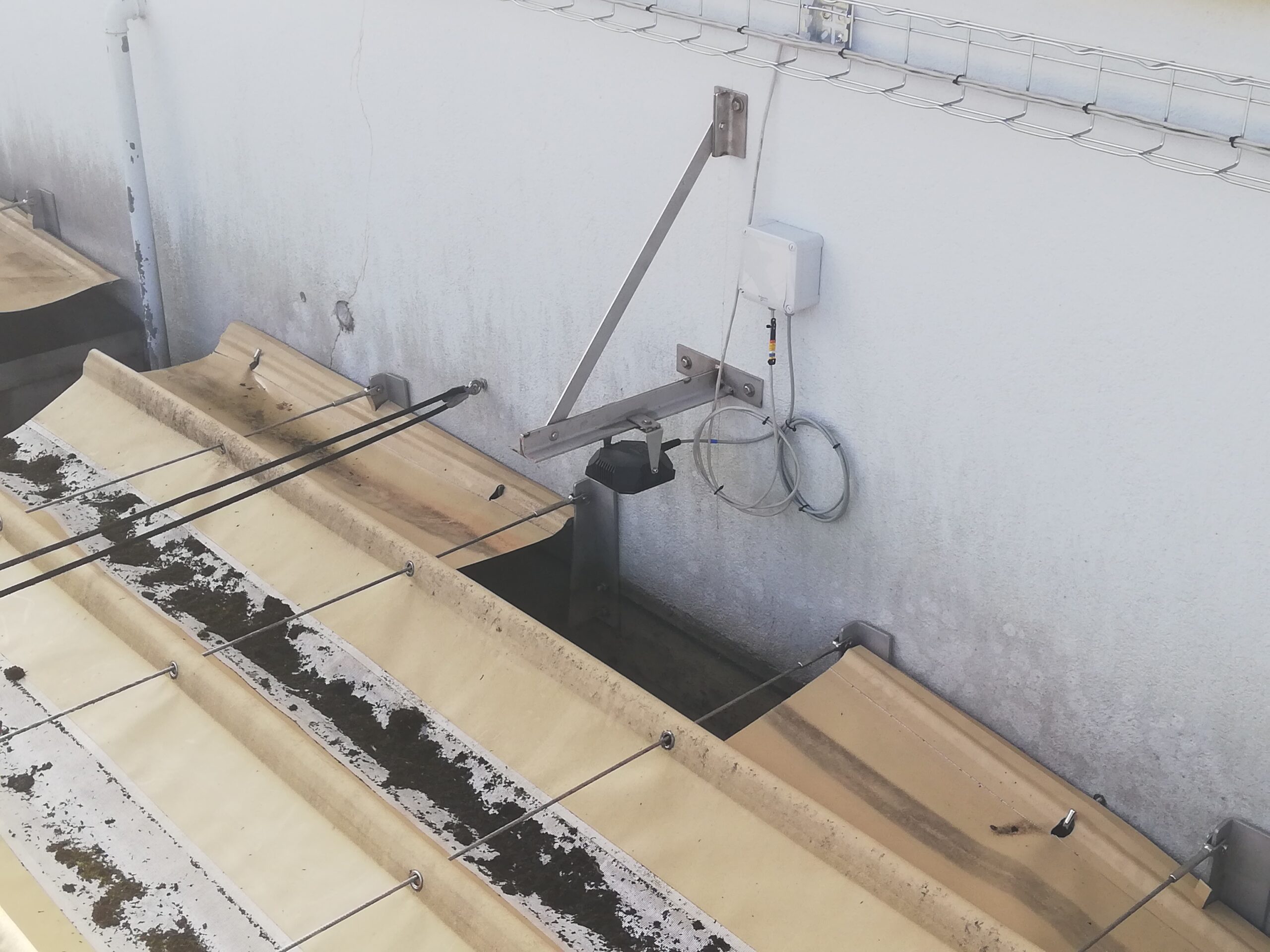 Mesure de niveau d’eau par capteur radar NRV à l’usine de traitement de l’eau de Bellejouanne
