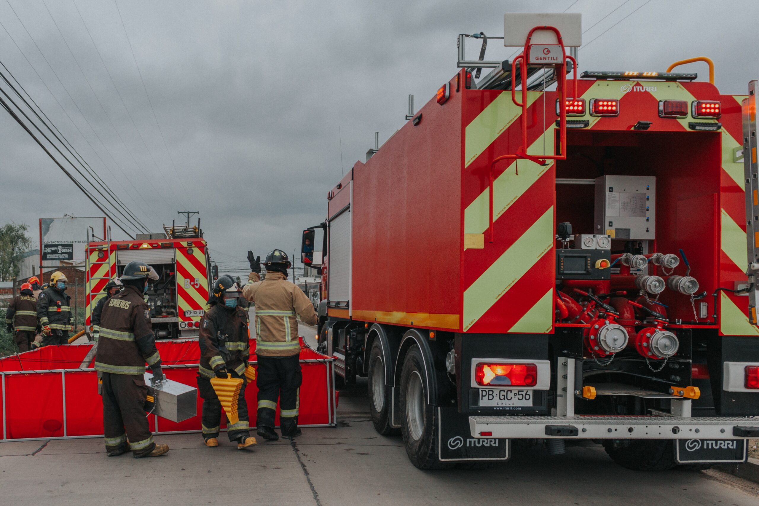 foto brandweerlieden adelie